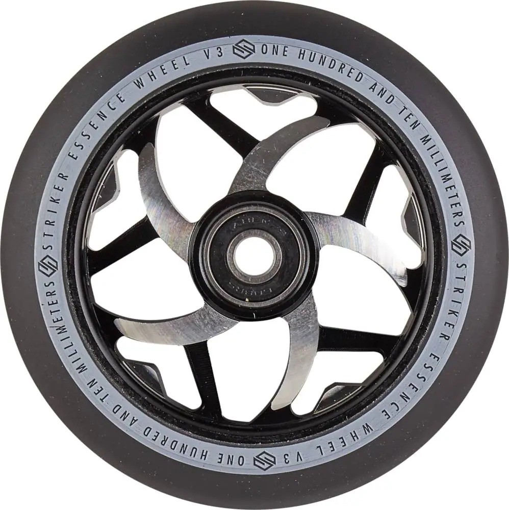 Striker Essence V3 Zwart Stuntstep Wiel 110mm 88A