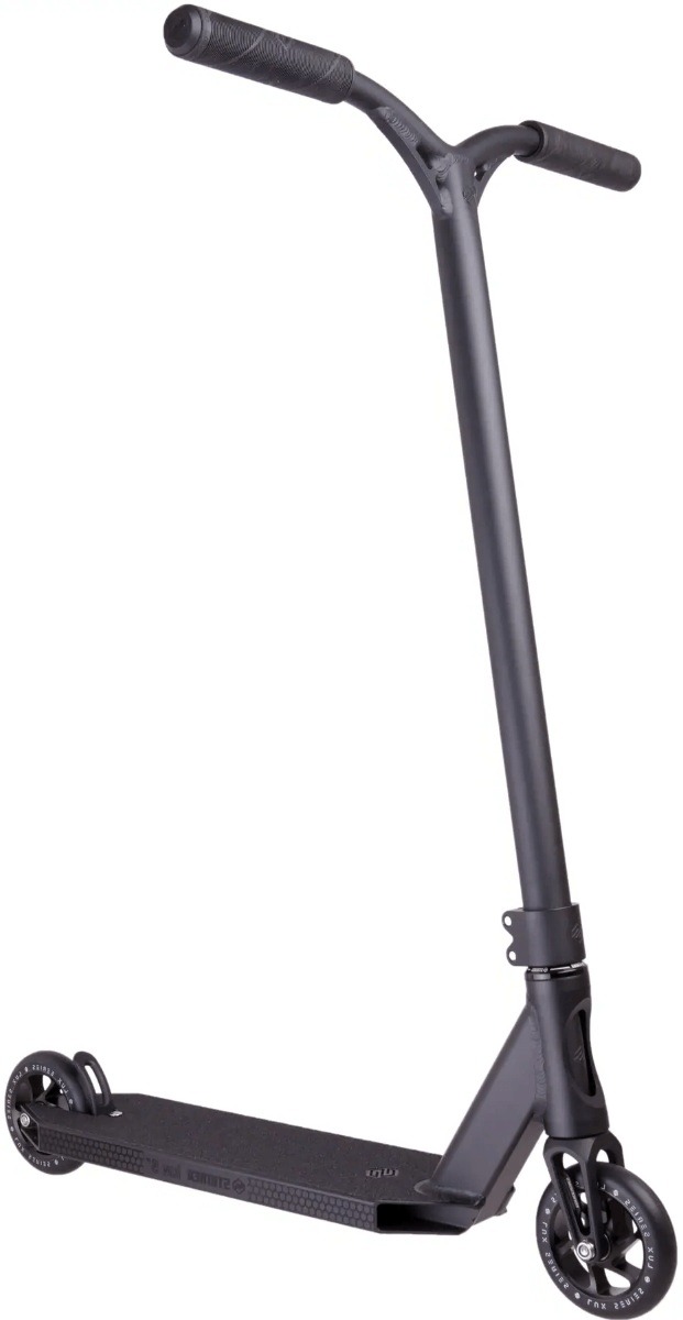 Striker Lux 5" Stuntstep | Zwart
